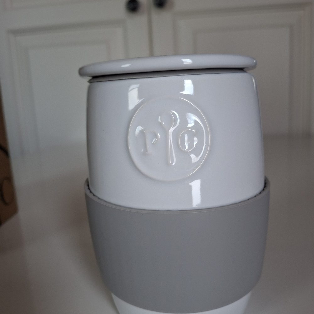 Pampered Chef Ceramic Egg Cooker